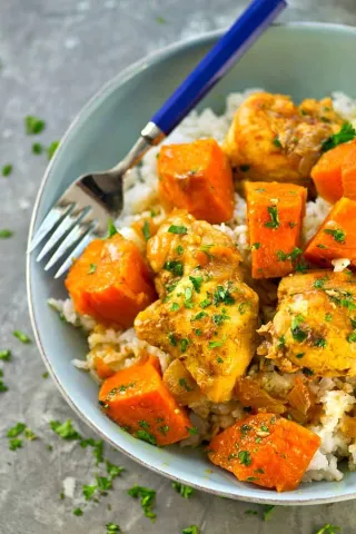 Aromatic Rice with Grilled Chicken and Sweet Potatoes